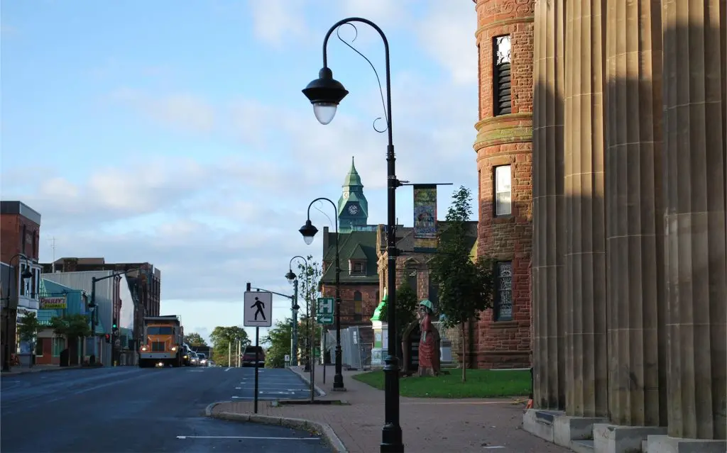 Custom teardrop LED Street light & poles, Amherst - Nova Scotia